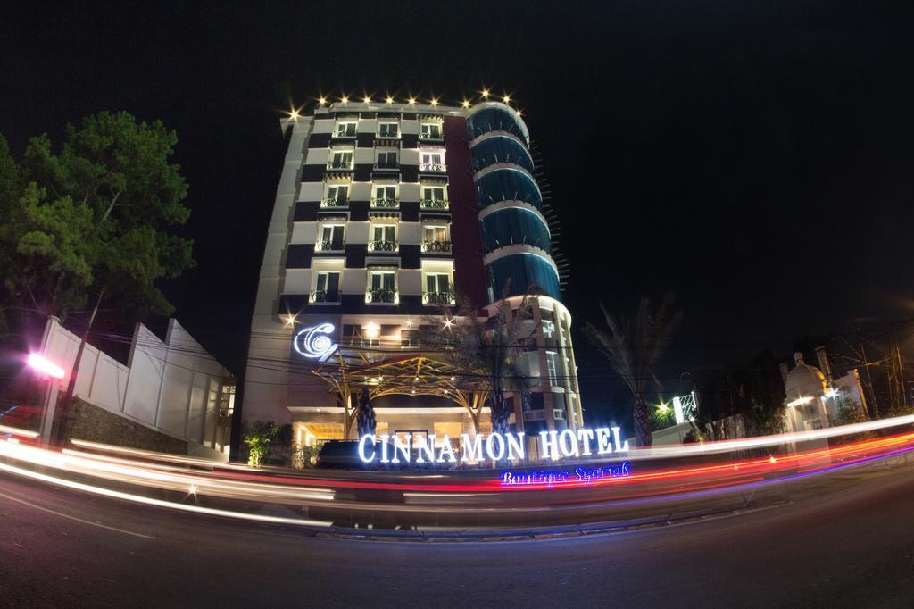 ซินนามอน โฮเต็ล บูทิก ซาเรียะห์ Hotel Tutugan ภายนอก รูปภาพ