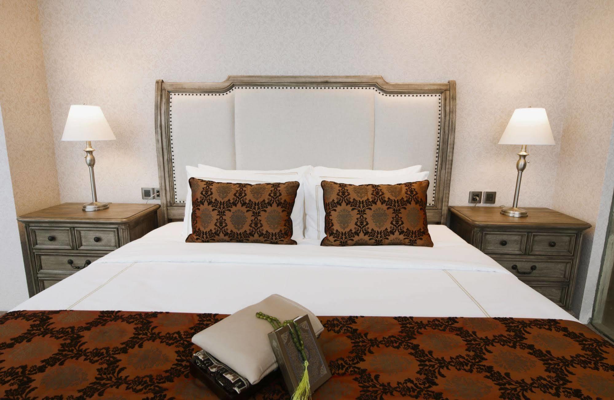 ซินนามอน โฮเต็ล บูทิก ซาเรียะห์ Hotel Tutugan ภายนอก รูปภาพ